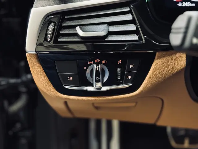 BMW 5 Serie 520i High Exe. M-Sport Plus 2021 Benzine 24