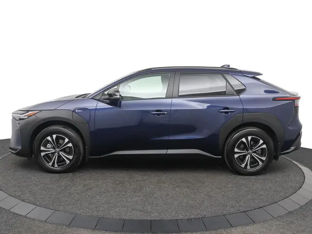 Toyota bZ4X Business Plus 71 kWh 2025 Elektrisch 3