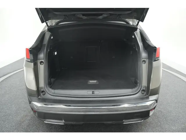 Peugeot 3008 PureTech 130 EAT6 Allure 2017 Benzine 63