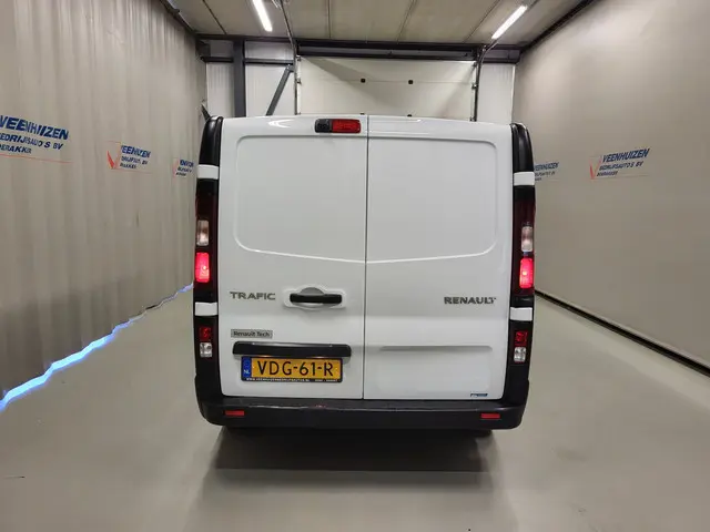 Renault Trafic 1.6dCi 95pk Euro 6! 2019 Diesel 18