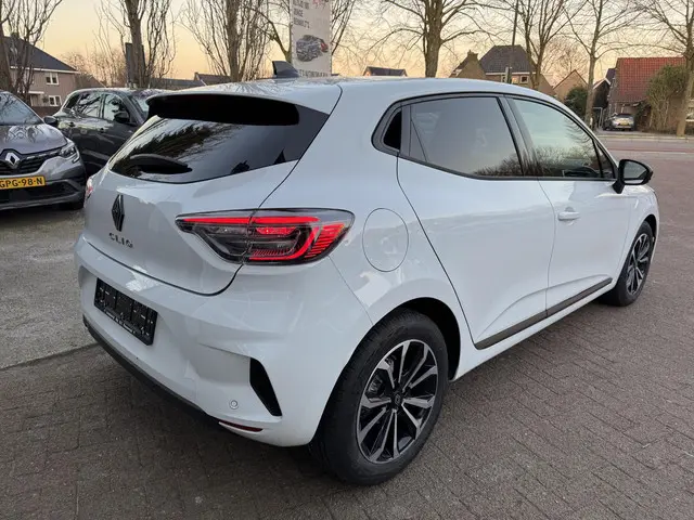 Renault Clio 1.0 TCe 90 Techno+Pack Winter!! 2024 Benzine 5