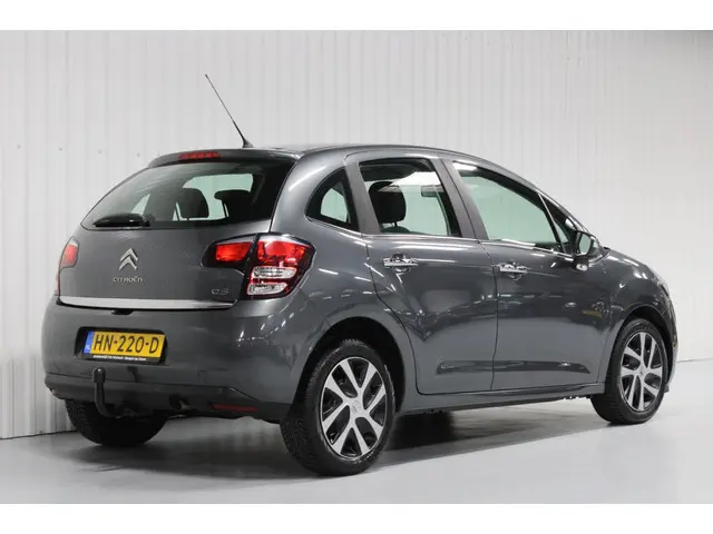 Citroën C3 1.2 PureTech Collection 2015 Benzine 6