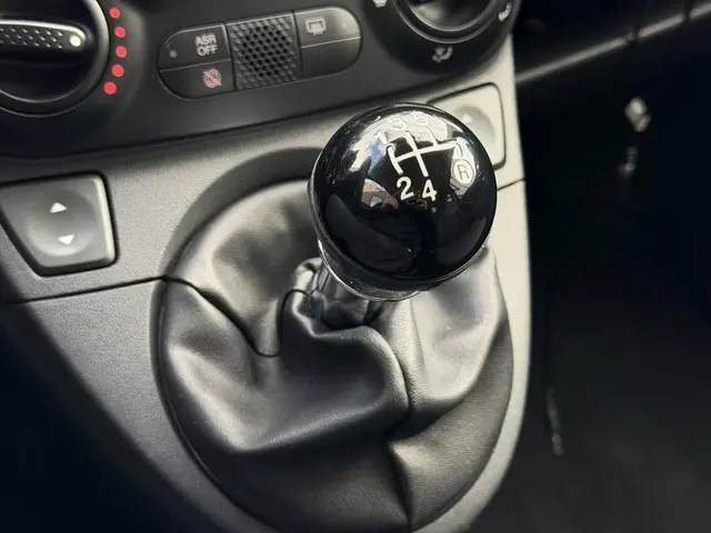 Fiat 500C 1.2 Lounge 2013 Benzine 19