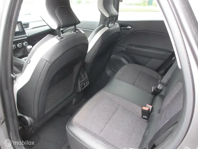 Renault Captur 1.0 TCe 100 Intens 2020 Benzine 20
