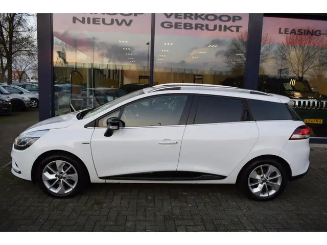 Renault Clio Estate 0.9 TCe Limited 2017 Benzine 2