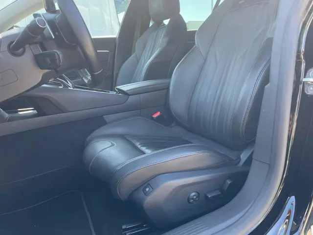 Renault Kadjar 1.2 TCe Bose 2017 Benzine 12