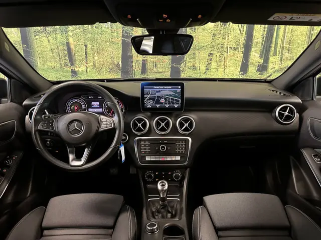 Mercedes-Benz A-Klasse 160 Ambition 2017 Benzine 9