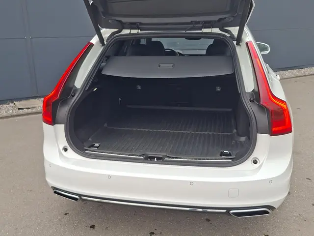 Volvo V90 2.0 T4 Inscription 2020 Benzine 27