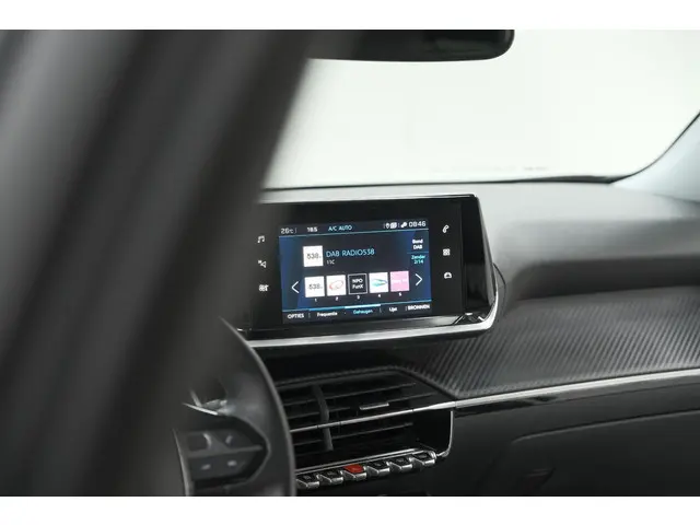 Peugeot 2008 PureTech 130 EAT8 Allure 2022 Benzine 45