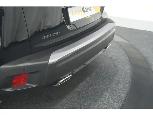 Peugeot 2008 PureTech 130 EAT8 GT 2024 Benzine 27