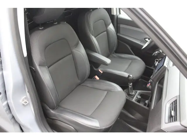Renault Express 1.5 dCi 75 Comfort 2021 Diesel 29
