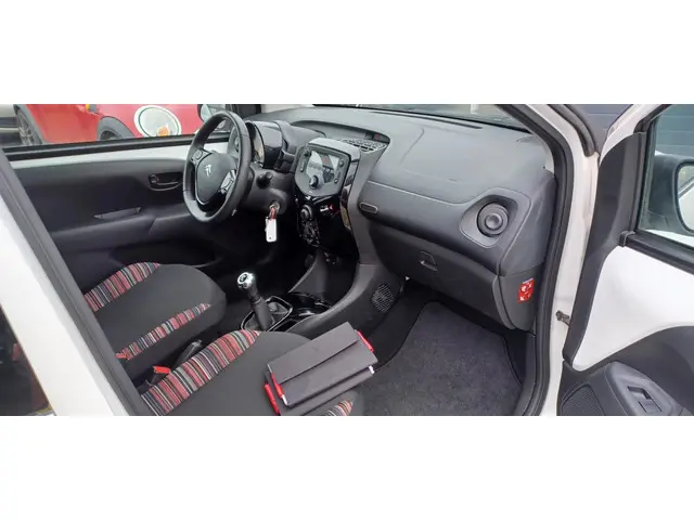 Citroën C1 1.0 VTi Feel 2020 Benzine 9