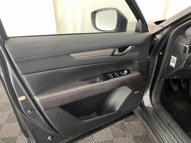 Mazda CX-5 2.0 SkyActiv-G 165 Signature 2020 Benzine 24