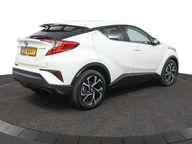 Toyota C-HR 1.8 Hybrid Dynamic 2019 Hybride Benzine 2