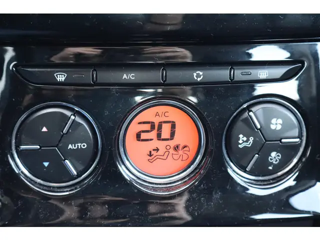 Citroën C3 1.0 VTi Collection 2014 Benzine 5
