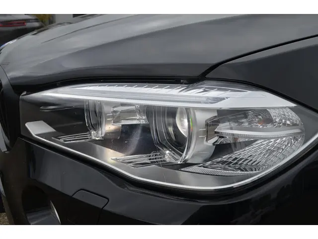 BMW X5 M xDrive35i High Exe 2015 Benzine 35