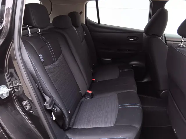 Nissan Leaf N-Connecta 40 kWh 2019 Elektrisch 9