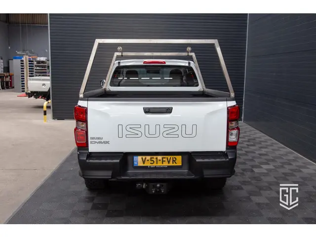 Isuzu D-Max 1.9 Double Cab lang 2024 Diesel 6