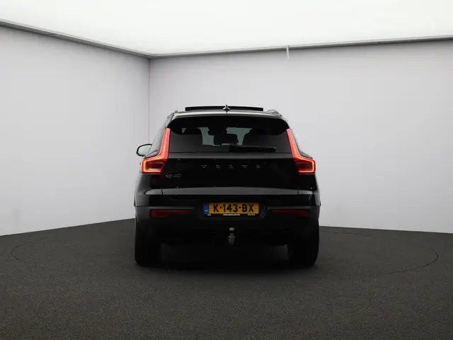 Volvo XC40 Recharge P8 AWD R-Design 2020 Elektrisch 30
