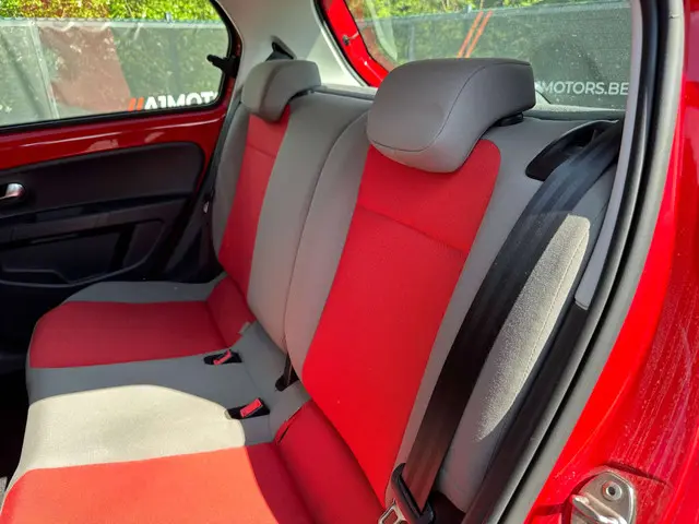 Volkswagen up! | CROSS | UP | AIRCO | 2014 Benzine 15