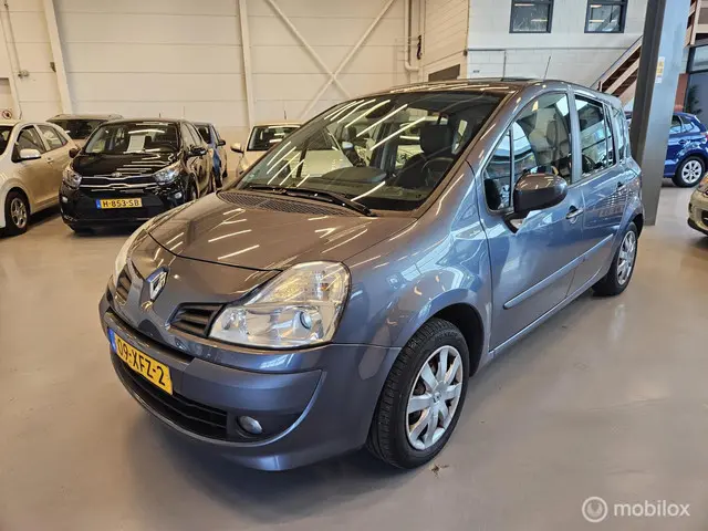 Renault Modus 1.2 TCE Night & Day 2012 Benzine