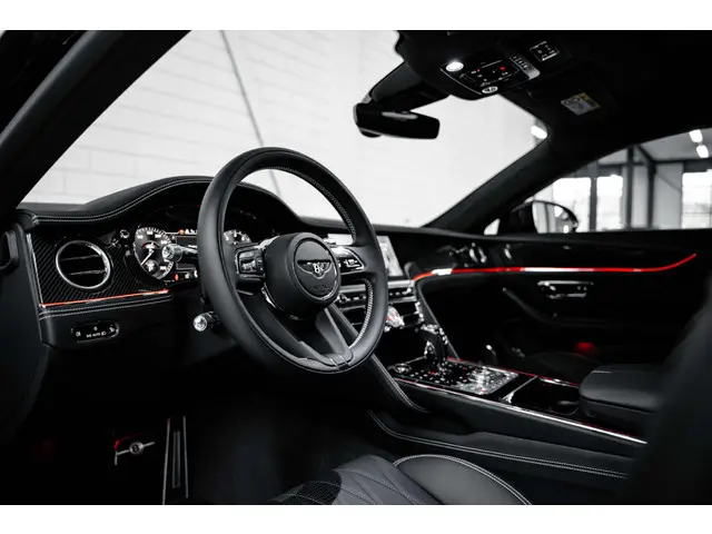 Bentley Flying Spur W12 Speed 2023 Benzine 28