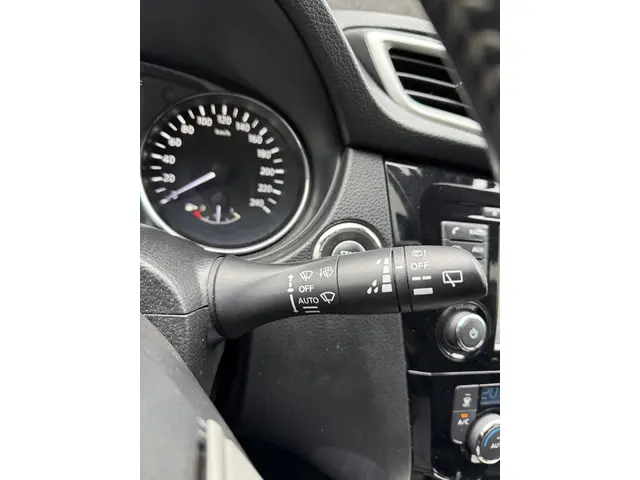 Nissan QASHQAI 1.2 Tekna Automaat 2015 Benzine 50