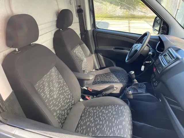 Opel Combo 1.3 CDTi L1H1 ecoFLEX 2016 Diesel 13