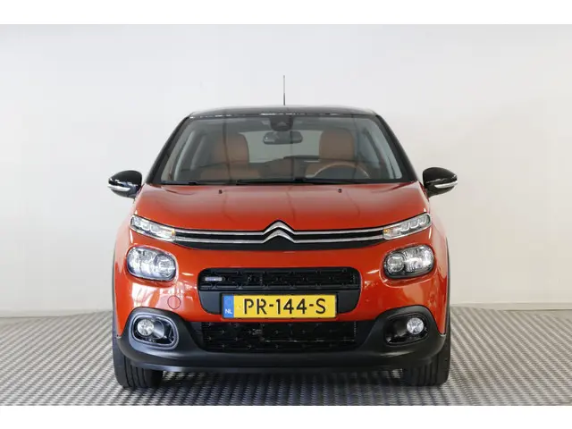 Citroën C3 1.2 PureTech Shine 2017 Benzine 31