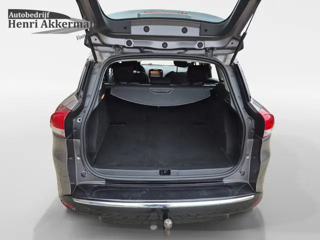 Renault Clio Estate 0.9 TCe Expression 2016 Benzine 9