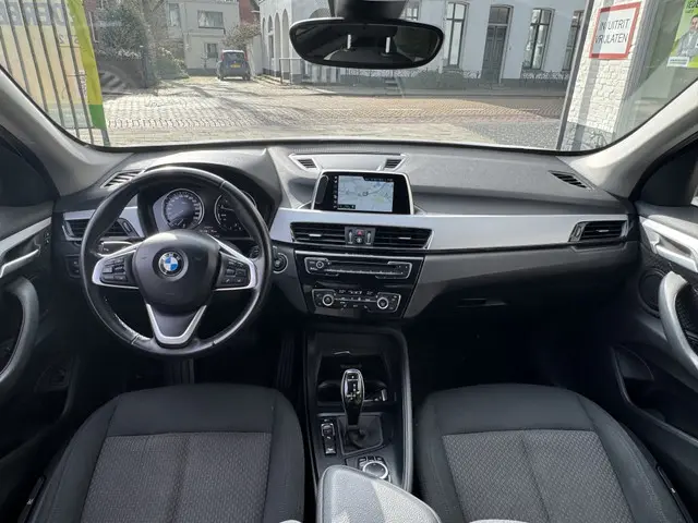 BMW X1 xDrive20i High Executive Ed. 2019 Benzine 11