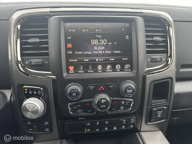 RAM 1500 Sport Crew Cab 4x4 2017 LPG/Gas 10