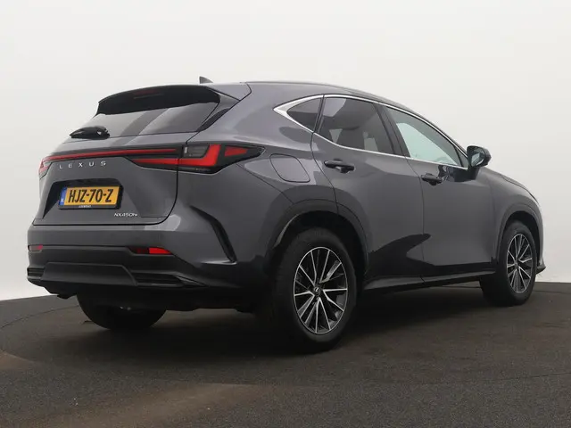 Lexus NX 450h+ Luxury Line Limited 2024 Hybride Benzine 2