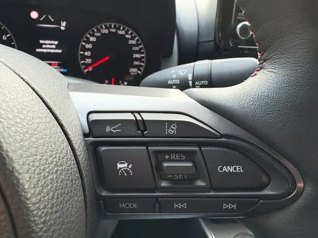 Toyota Yaris 1.6 GR Performance 2021 Benzine 13