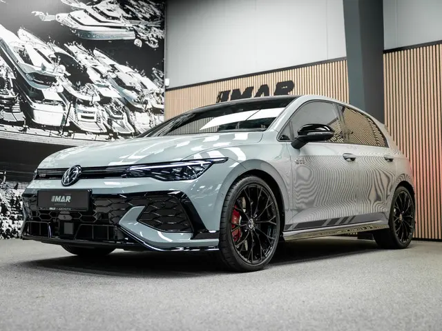 Volkswagen Golf 2.0 TSI GTI Clubsport 2024 Benzine 6