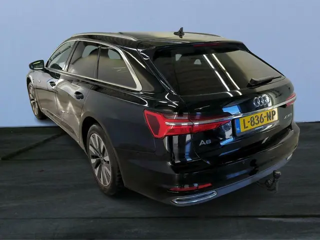 Audi A6 Avant 40 TFSI 204pk Pro line 2021 Benzine 5