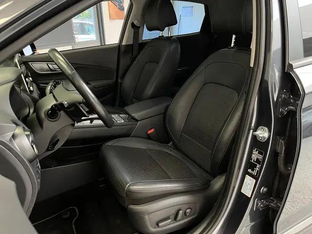 Hyundai Kona EV Premium 64 kWh 2021 Elektrisch 15