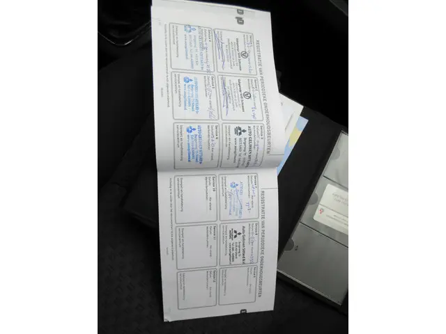 Mitsubishi Space Star 1.0 Intense 2016 Benzine 18