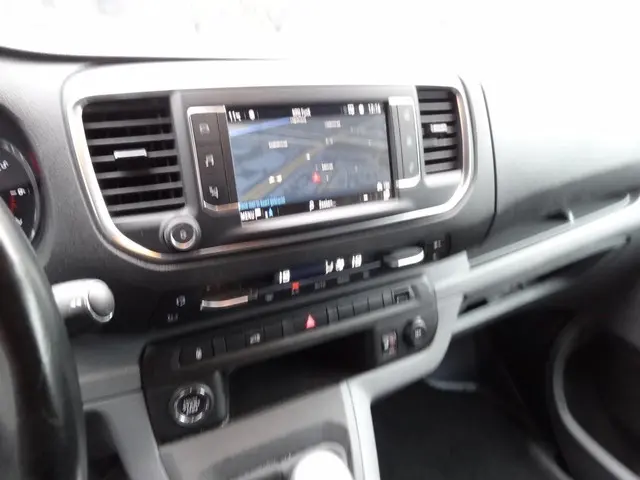 Opel Vivaro 2.0 CDTI L3H1 Innovation 2019 Diesel 13