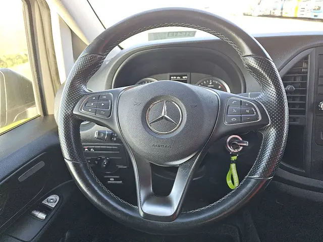 Mercedes-Benz Vito 114 2020 Diesel 11