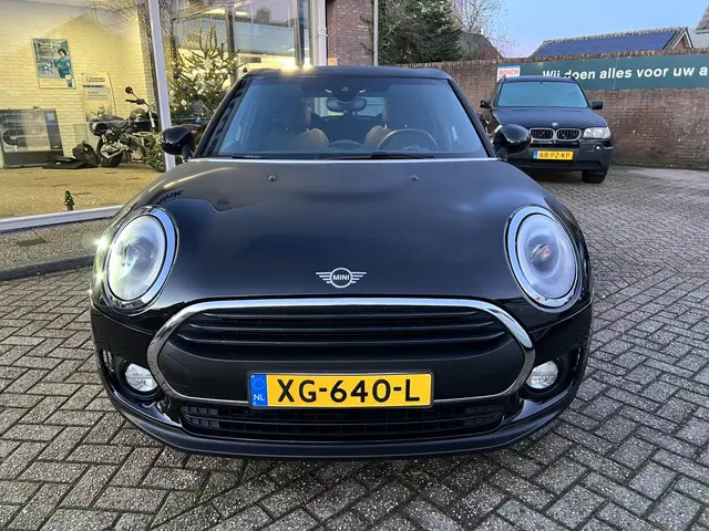 MINI Clubman 3