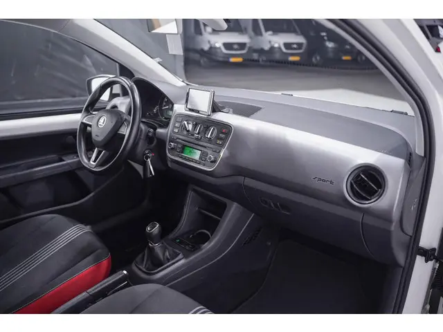 Škoda Citigo 1.0 Greentech Sport 2014 Benzine 29
