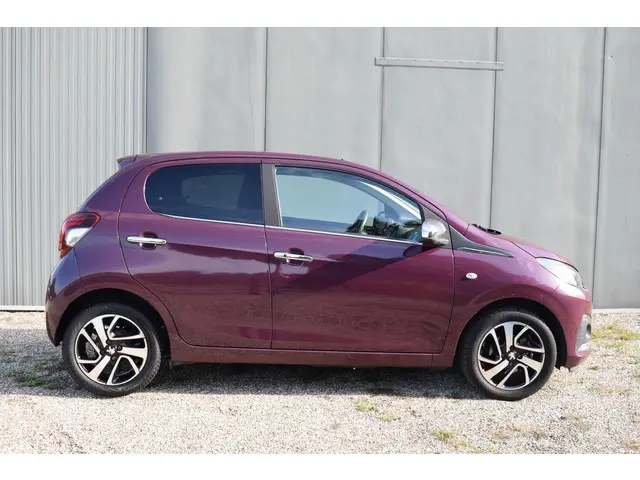 Peugeot 108 1.0 e-VTi Première 2014 Benzine 7
