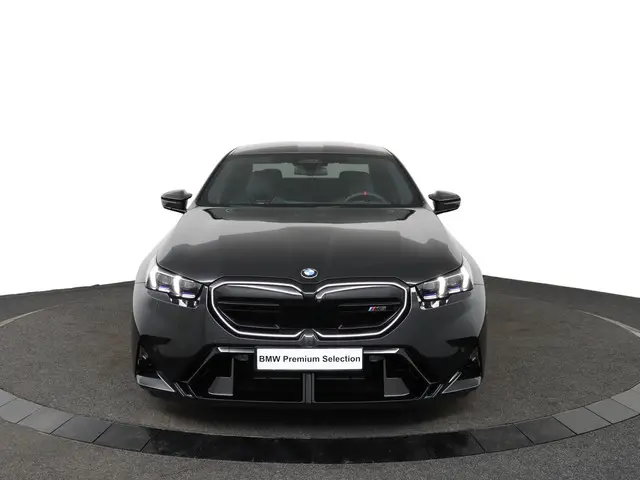 BMW M5 5-serie 2025 Hybride Benzine 12