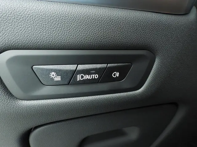 BMW X5 xDrive50e 2024 Hybride Benzine 27