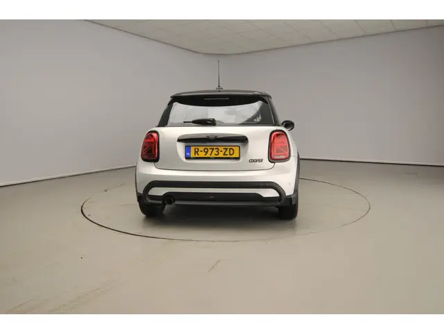 MINI 3-Deurs Cooper 2022 Benzine 3