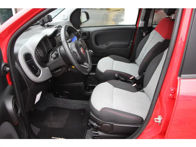 Fiat Panda 0.9 TwinAir Lounge 2017 Benzine 5