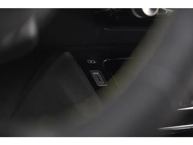 Peugeot 208 PureTech 100 GT 2024 Benzine 52