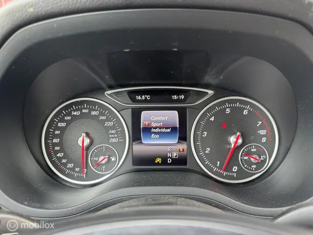 Mercedes-Benz B-Klasse 180 Ambition 2018 Benzine 29