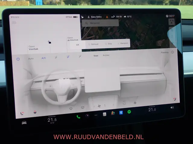 Tesla Model Y Long Range AWD 75kWh 2021 Elektrisch 20